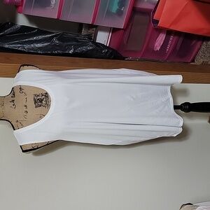White xxxl racer back tank top. Like new. Light weight